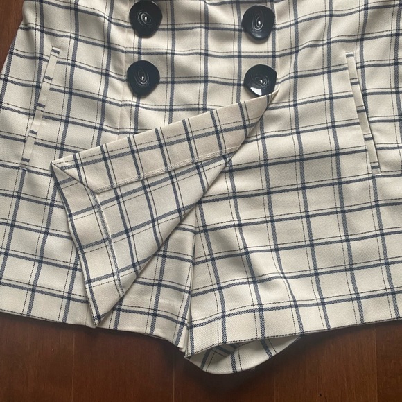 ZARA women skorts size XL worn one time only - Picture 4 of 4